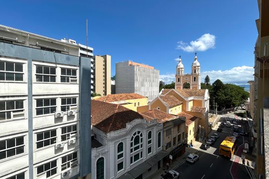 Vista de apartamento para alugar com 1 quarto, 102m² em Centro, Florianópolis