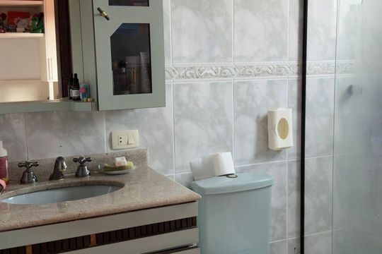 Casa à venda com 3 quartos, 380m² em Adalgisa, São Paulo
