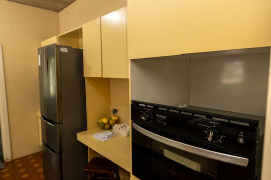 Cozinha de casa de condomínio para alugar com 4 quartos, 330m² em Alphaville Residencial Um, Barueri