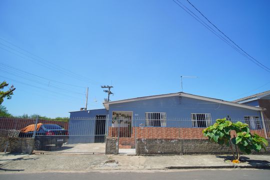 Fachada de casa à venda com 2 quartos, 100m² em São Miguel, São Leopoldo