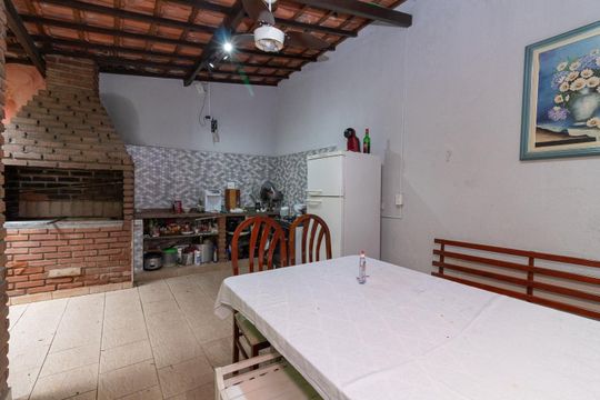 Quintal de casa para alugar com 4 quartos, 315m² em Vila Talarico, São Paulo