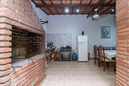Quintal de casa para alugar com 4 quartos, 315m² em Vila Talarico, São Paulo