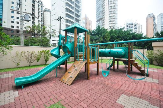 Playground de apartamento para alugar com 3 quartos, 160m² em Vila Andrade, São Paulo