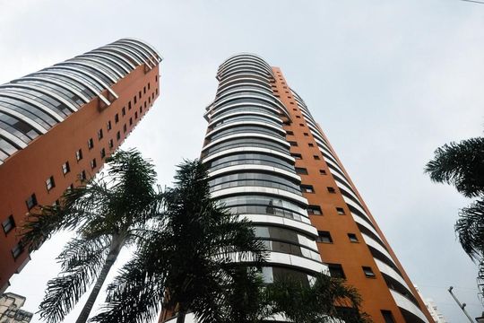Fachada de apartamento para alugar com 3 quartos, 160m² em Vila Andrade, São Paulo