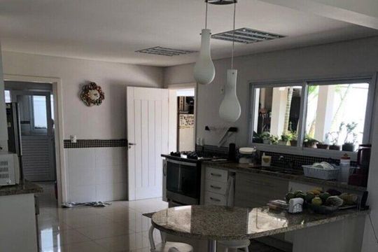 Casa de Condomínio à venda com 3 quartos, 340m² em Loteamento Portal do Paraiso, Jundiaí