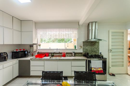 Cozinha de casa à venda com 3 quartos, 230m² em Nossa Senhora do O, São Paulo