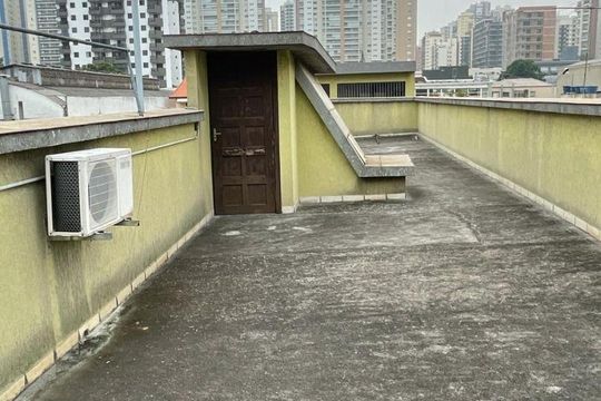 Casa para alugar com 4 quartos, 540m² em Vila Gomes Cardim, São Paulo