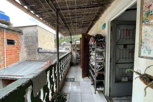 Varanda de casa à venda com 4 quartos, 186m² em Vila Antonio, São Paulo