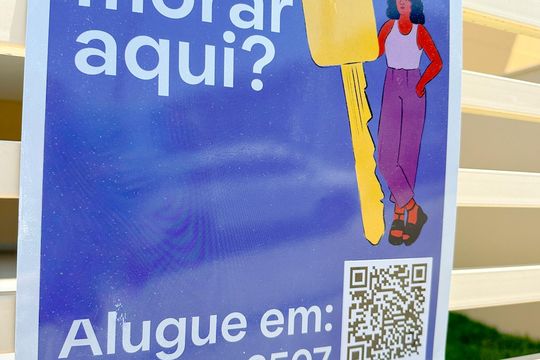 Plaquinha de casa para alugar com 2 quartos, 102m² em Forquilhas, São José