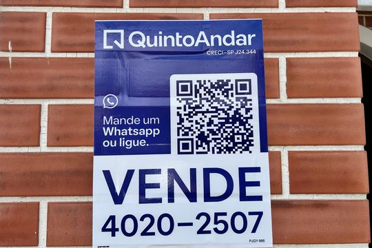 Fachada plaquinha de casa à venda com 2 quartos, 69m² em Belém, São Paulo