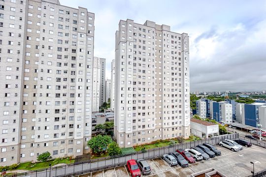 Vista do Quarto 1 de apartamento para alugar com 2 quartos, 48m² em Penha de França, São Paulo