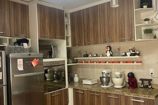 Cozinha de casa de condomínio para alugar com 2 quartos, 200m² em Jardim da Gloria, Cotia