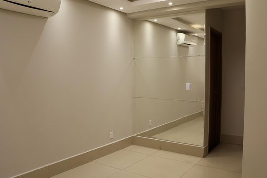 Sala de casa à venda com 3 quartos, 120m² em Setor Centro Oeste, Goiânia