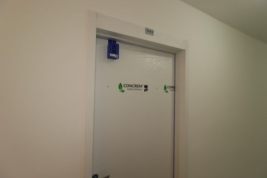 Lockbox LC2512X04017 de apartamento para alugar com 2 quartos, 39m² em Parque das Nações, Santo André