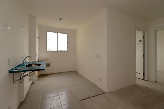 Cozinha de apartamento para alugar com 2 quartos, 39m² em Parque das Nações, Santo André