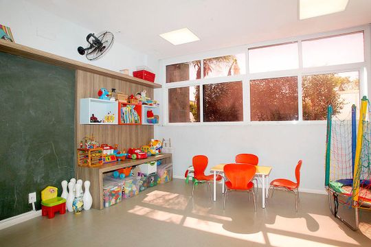 Área Comum - Brinquedoteca de apartamento para alugar com 3 quartos, 95m² em Azenha, Porto Alegre