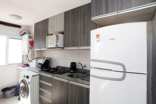 Cozinha de apartamento para alugar com 3 quartos, 95m² em Azenha, Porto Alegre