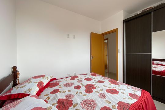 Apartamento à venda com 3 quartos, 86m² em Milionários, Belo Horizonte