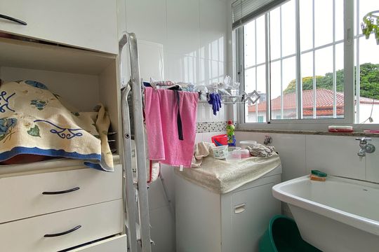 Apartamento à venda com 3 quartos, 86m² em Milionários, Belo Horizonte