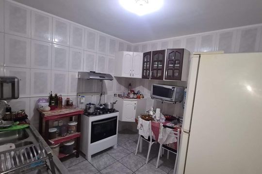 Cozinha de casa à venda com 3 quartos, 85m² em Vila do Castelo, São Paulo