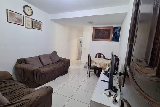 Casa à venda com 3 quartos, 85m² em Vila do Castelo, São Paulo