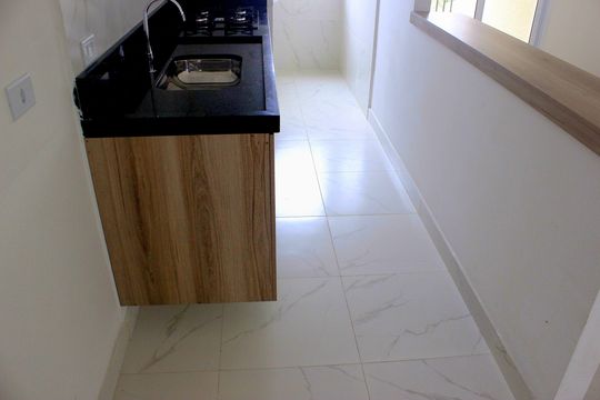 Cozinha de apartamento à venda com 2 quartos, 52m² em Parque Jurema, Guarulhos
