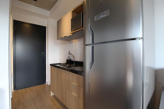 Cozinha de kitnet/studio à venda com 1 quarto, 28m² em Indianópolis, São Paulo
