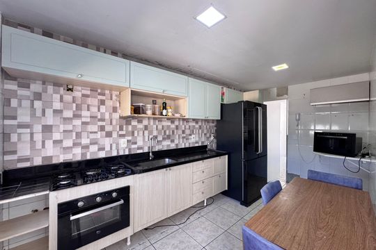 Cozinha de apartamento à venda com 3 quartos, 183m² em Recreio dos Bandeirantes, Rio de Janeiro