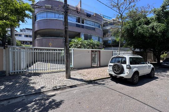 Fachada de apartamento à venda com 3 quartos, 183m² em Recreio dos Bandeirantes, Rio de Janeiro