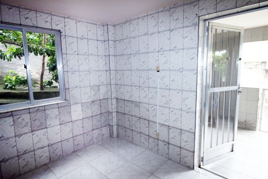 Sala/Cozinha de casa à venda com 6 quartos, 324m² em Irajá, Rio de Janeiro