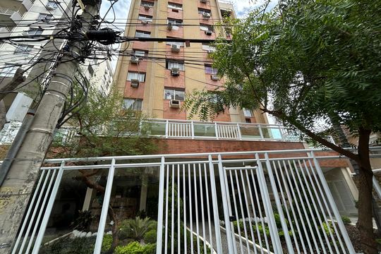 fachada + plaquinha de apartamento à venda com 3 quartos, 97m² em Méier, Rio de Janeiro