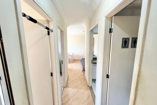 Corredor de apartamento à venda com 3 quartos, 76m² em Jardim Santa Ines, São Paulo