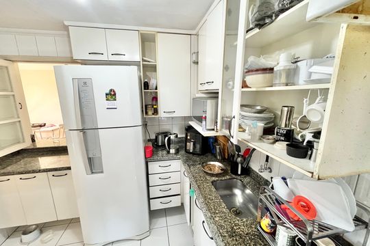 Cozinha de apartamento à venda com 3 quartos, 76m² em Jardim Santa Ines, São Paulo