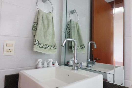 Banheiro Social de apartamento à venda com 3 quartos, 101m² em Baeta Neves, São Bernardo do Campo