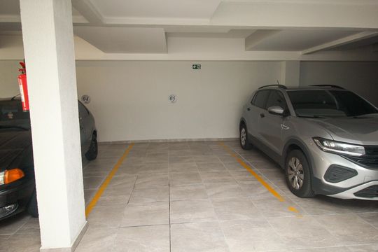 Garagem de apartamento à venda com 2 quartos, 100m² em Jardim Santo Alberto, Santo André