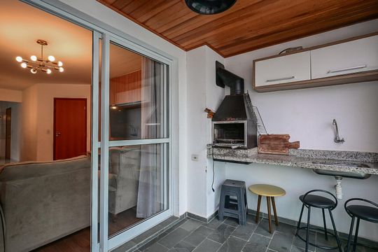 Varanda de apartamento à venda com 3 quartos, 112m² em Chácara Agrindus, Taboão da Serra
