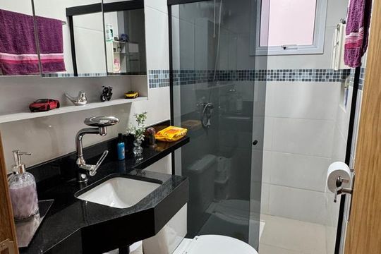 Banheiro de apartamento à venda com 3 quartos, 150m² em Vila América, Santo André