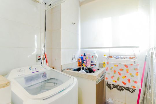 Cozinha e Área de Serviço de apartamento para alugar com 2 quartos, 42m² em Cidade Parque Alvorada, Guarulhos