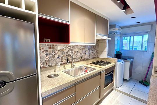 Cozinha de apartamento à venda com 2 quartos, 42m² em Cidade Parque Alvorada, Guarulhos