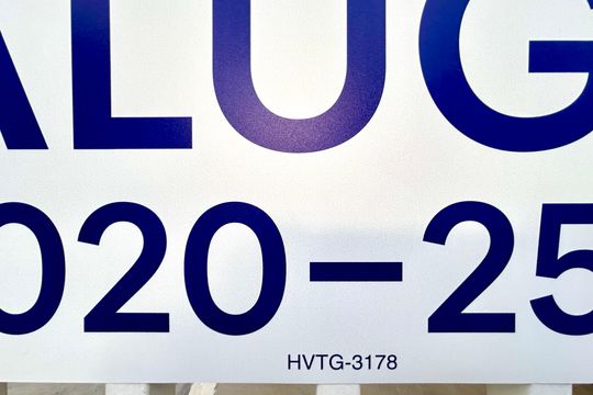 Código da placa HVTG-3178 de apartamento à venda com 2 quartos, 42m² em Cidade Parque Alvorada, Guarulhos