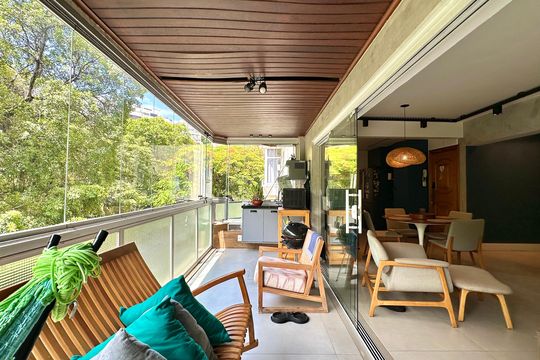 Apartamento à venda com 3 quartos, 127m² em Lagoa, Rio de Janeiro