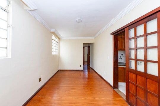 Sala de apartamento para alugar com 3 quartos, 54m² em Nova Suíça, Belo Horizonte