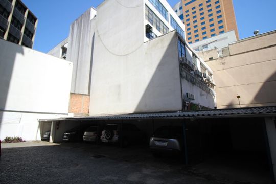 Garagem de apartamento à venda com 4 quartos, 203m² em Independência, Porto Alegre