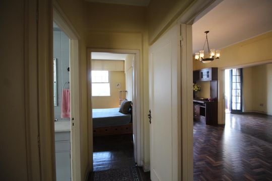 Corredor de apartamento à venda com 4 quartos, 203m² em Independência, Porto Alegre