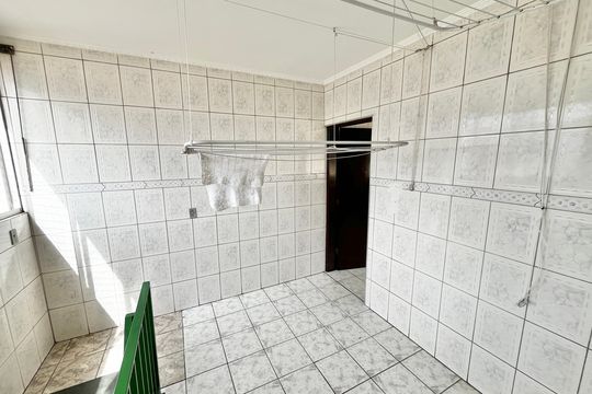 Área de Serviço de casa à venda com 3 quartos, 214m² em Vila Pita, São Paulo