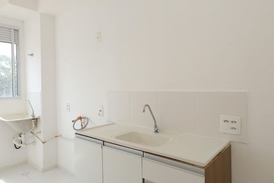 Cozinha de apartamento à venda com 2 quartos, 43m² em Colônia (zona Leste), São Paulo