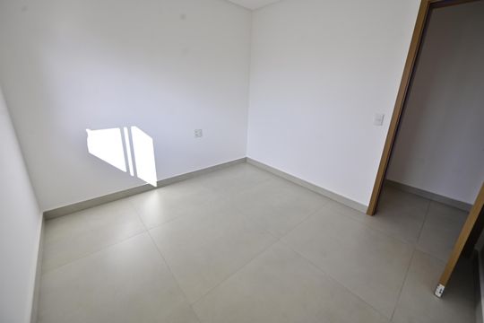 Apartamento à venda com 2 quartos, 66m² em Setor Bueno, Goiânia