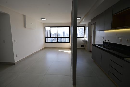 Apartamento à venda com 2 quartos, 66m² em Setor Bueno, Goiânia