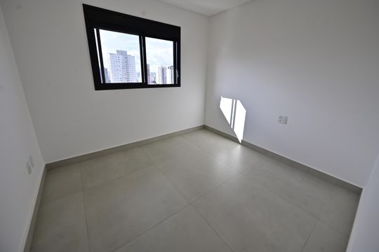 Apartamento à venda com 2 quartos, 66m² em Setor Bueno, Goiânia