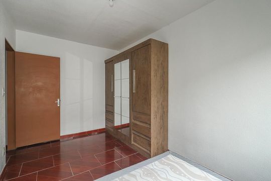 Quarto de apartamento à venda com 1 quarto, 42m² em Santa Rosa de Lima, Porto Alegre